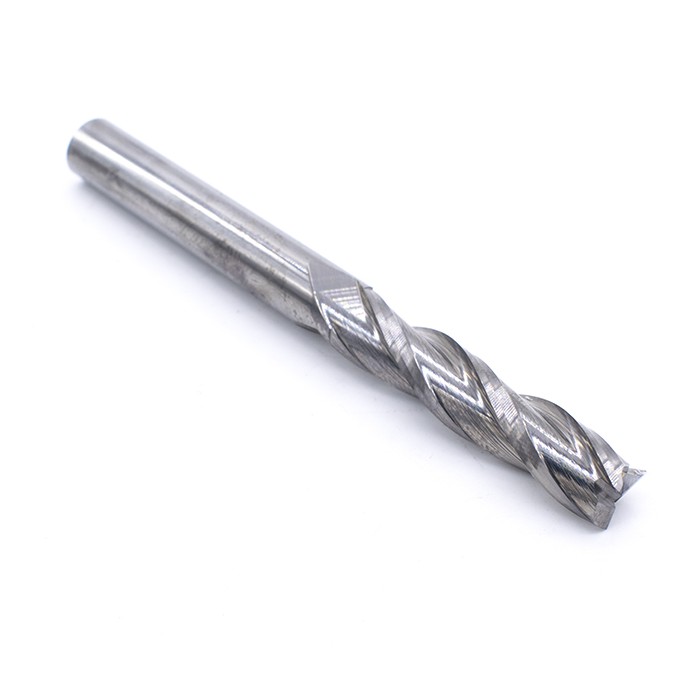 Фреза спиральная трехзаходная DJTOL N3LX8.32